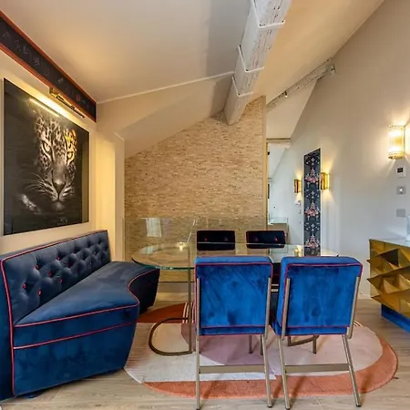 Апартаменты 2 Floor Near Duomo Милан