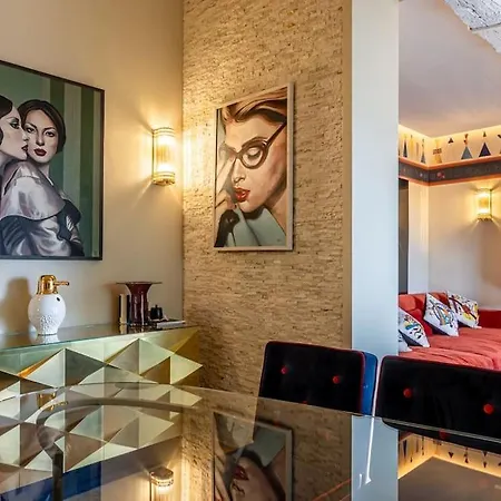Апартаменты 2 Floor Near Duomo