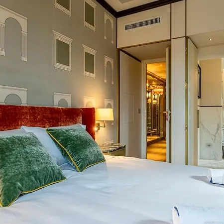 2 Floor Near Duomo Appartement Milaan